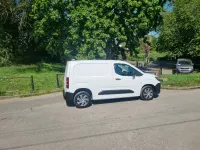 Second-hand Peugeot Partner 2019 Alb Monovolum