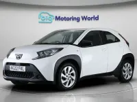 Usado Toyota Aygo X PURE 72 HP (52 kW) 2025 SUV