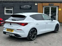 Used Cupra Leon VZ2 300 HP (220 kW) 2022 White Hatchback