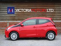 Used Toyota Aygo X-play 72 HP (52 kW) 2021 Red Hatchback