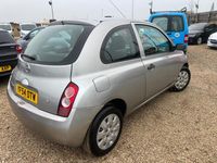 Begagnad Nissan Micra S 79 HK (58 kW) 2005 Silver Halvkombi