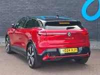 Used Renault Megane E-Tech Komfort 159 kW (217 HP) 2024 Red Hatchback