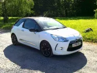 Used Citroën DS3 110 HP (80 kW) 2012 White Hatchback