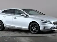 Usado Volvo V40 R-Design 152 HP (111 kW) 2019 Prateado Citadino