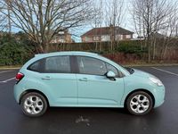 Begagnad Citroën C3 PureTech 2016 Blå Halvkombi