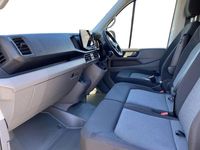 Usado VW Crafter 140 HP (102 kW) 2025 Branco Van