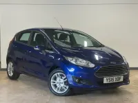 Second-hand Ford Fiesta Zetec 75 CP (55 kW) 2015 Albastru Hatchback