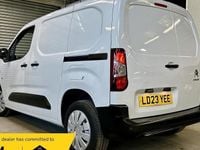 Used Citroën Berlingo 102 HP (75 kW) 2023 White MPV