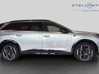 Used Peugeot e-5008 GT 152 kW (207 HP) 2024 Grey SUV