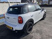 Used Mini Cooper D Countryman 112 HP (82 kW) 2014 White SUV