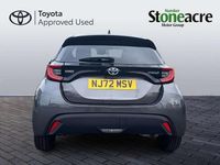 Used Toyota Yaris Hybrid Design 116 HP (85 kW) 2022 Grey Hatchback