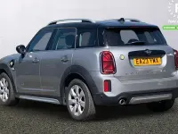 Begagnad Mini Cooper S Classic 220 HK (161 kW) 2022 Silver Halvkombi