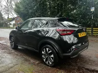 Begagnad Nissan Juke Acenta Premium 2025 Svart SUV