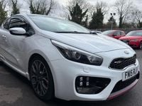Used Kia ProCeed GT 204 HP (150 kW) 2015 White Hatchback
