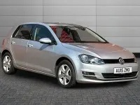 Used VW Golf VII Match 120 HP (88 kW) 2015 Reflex silver Hatchback