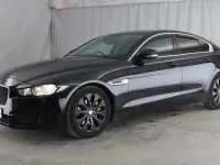 Käytetty Jaguar XE Prestige 163 HP (119 kW) 2016 Musta Sedan