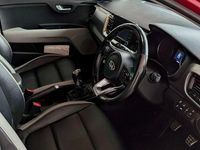 Used Kia Stonic 118 HP (86 kW) 2019 Red SUV