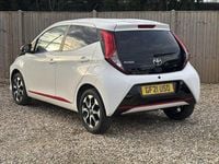 Used Toyota Aygo Trend 72 HP (52 kW) 2021 White Hatchback