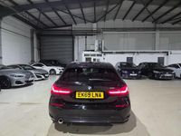 Used BMW 118 Sport Line 2019 Black Hatchback