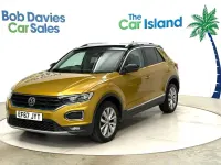 Used VW T-Roc Design 115 HP (84 kW) 2018 Yellow SUV