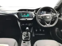 Second-hand Vauxhall Corsa Ultimate 100 CP (73 kW) 2025 Albastru Hatchback