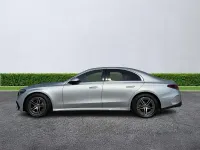 Usado Mercedes E200 AMG line 204 HP (150 kW) 2024 Prateado Sedan