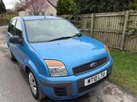 Used Ford Fusion Style 2010 Blue Hatchback