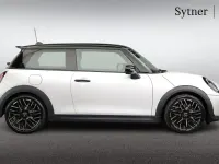 Used Mini Cooper S Hatch 201 HP (147 kW) 2024 White Hatchback