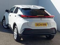 Used Toyota C-HR 140 HP (102 kW) 2024 White SUV