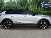 Used Vauxhall Grandland X Ultimate 136 HP (100 kW) 2025 Crystal silver SUV