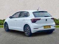 Used VW Polo Life 95 HP (69 kW) 2024 White Hatchback