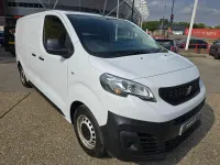 Used Peugeot Expert Premium 102 HP (75 kW) 2023 White Van
