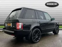 Second-hand Land Rover Range Rover Vogue 271 CP (199 kW) 2010 Negru SUV