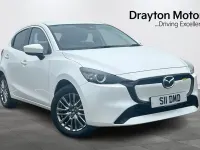 Used Mazda 2 Exclusive-Line 90 HP (66 kW) 2024 White Hatchback