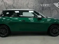 Używany Mini Cooper Hatch 133 kW (181 KM) 2025 Zielony Hatchback