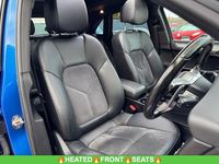 Used Porsche Macan 258 HP (189 kW) 2016 Blue SUV