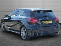 Usado Mercedes A160 AMG Line Premium Plus 102 HP (75 kW) 2017 Preto Citadino