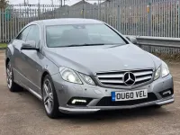 Gebraucht Mercedes E220 2010 Silber Coupé