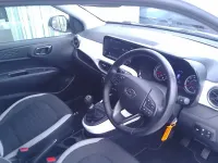 Used Hyundai i10 Premium 2022 Polar white Hatchback