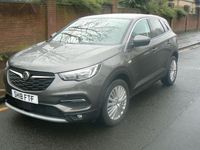 Used Vauxhall Grandland X Sport 130 HP (95 kW) 2018 Grey SUV
