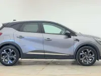 Begagnad Renault Captur Bose Edition 142 HK (104 kW) 2023 Grå SUV