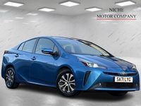 Used Toyota Prius Active 122 HP (89 kW) 2021 Blue Hatchback