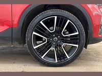 Used Volvo XC40 Ultra 161 HP (118 kW) 2025 Red SUV