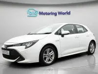 Begagnad Toyota Corolla 122 HK (89 kW) 2020 Vit Halvkombi