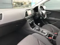 Begagnad Seat Leon FR 130 HK (95 kW) 2020 Grå Halvkombi