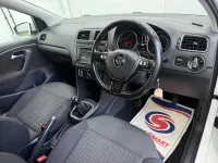 Usado VW Polo SE 60 HP (44 kW) 2015 Branco Citadino