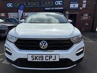 Used VW T-Roc SE 115 HP (84 kW) 2019 White SUV