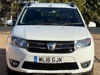 Used Dacia Logan MCV Lauréate 2016 White Estate