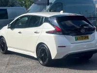 Used Nissan Leaf Tekna 108 kW (147 HP) 2023 White Hatchback