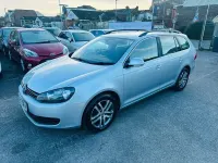 Używany VW Golf VII SE 105 KM (77 kW) 2013 Srebrny Kombi